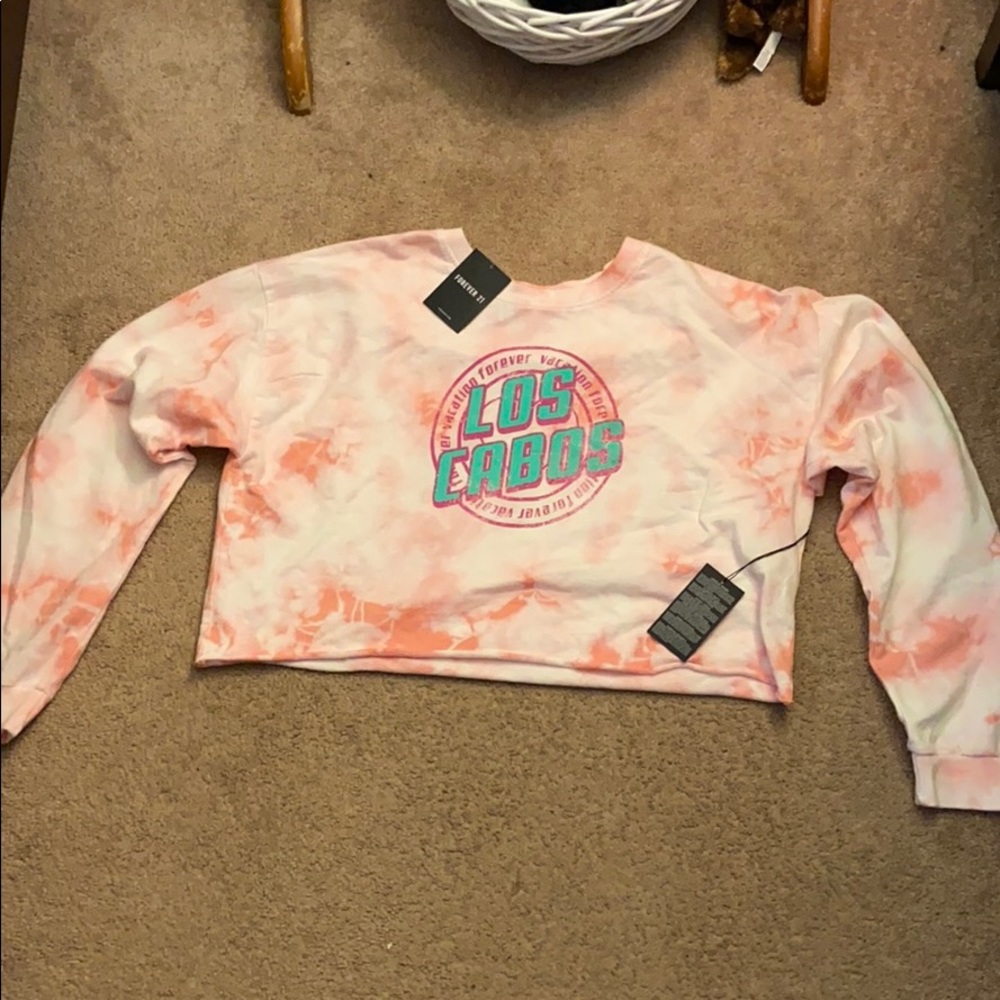 Forever 21 long sleeve cropped shirt